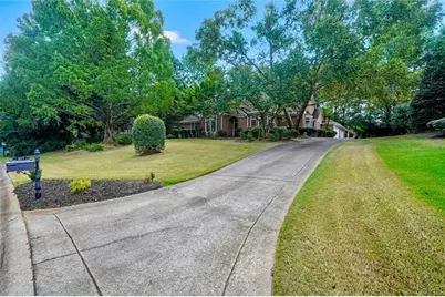 307 Montrose Drive, McDonough, GA 30253 - Photo 6