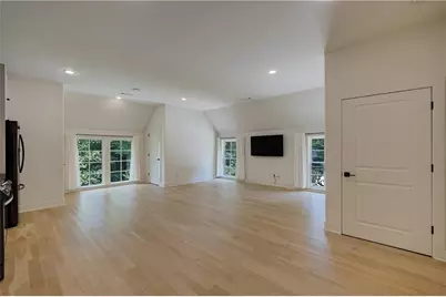 3570 Knollwood Drive NW, Atlanta, GA 30305 - Photo 102