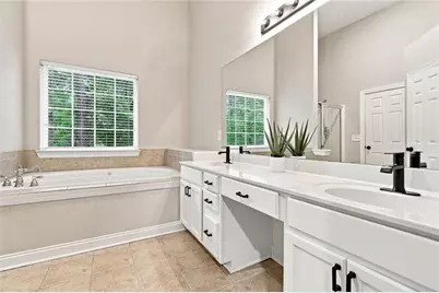 6749 Carriage Walk Lane, Flowery Branch, GA 30542 - Photo 20