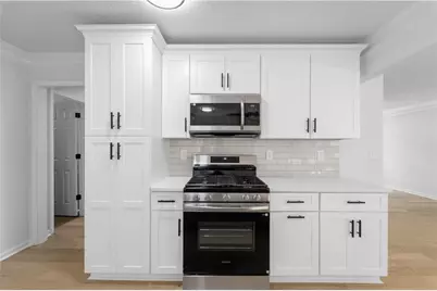 6913 Wynmeadow Drive, Stone Mountain, GA 30087 - Photo 14