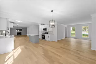 6913 Wynmeadow Dr, Stone Mountain, GA 30087 - Photo 10