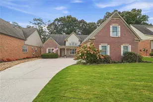 5520 Brighton Rose Ln, Sugar Hill, GA 30518 - Photo 2