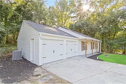 134 Apple Valley Drive, Woodstock, GA 30188 - Photo 2