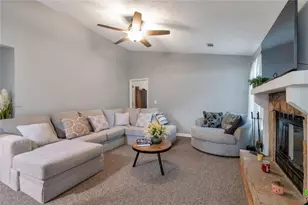 2000 Wendover Dr, Snellville, GA 30078 - Photo 4