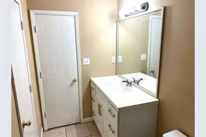 8019 Woodlake Drive, Riverdale, GA 30274 - Photo 14