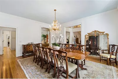 110 Parc Du Chateau, Sandy Springs, GA 30327 - Photo 8