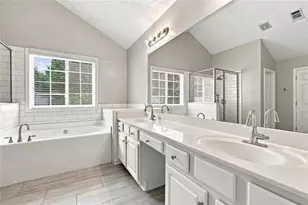 8525 Fieldgrove Ct, Gainesville, GA 30506 - Photo 26