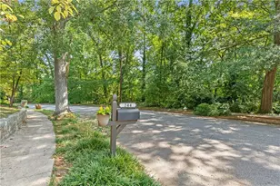 244 Winnona Dr, Decatur, GA 30030 - Photo 32