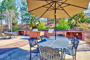 2300 Peachford Rd, Dunwoody, GA 30338 - Photo 24