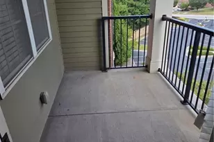 2300 Peachford Rd, Dunwoody, GA 30338 - Photo 16