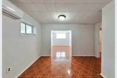 6671 Pelican Court, Riverdale, GA 30274 - Photo 4