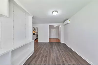 6671 Pelican Court, Riverdale, GA 30274 - Photo 8