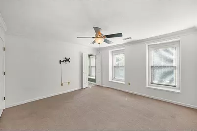 24 Plantation Drive NE, Atlanta, GA 30324 - Photo 18