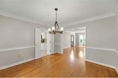 24 Plantation Drive NE, Atlanta, GA 30324 - Photo 12