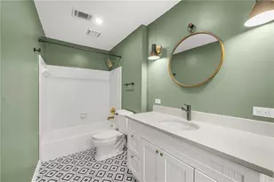 24 Plantation Dr NE, Atlanta, GA 30324 - Photo 20