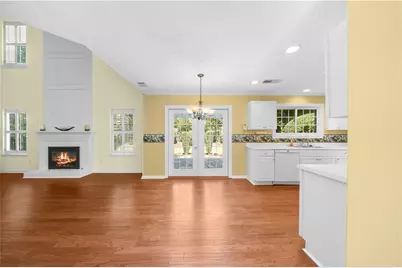 1010 Bradford Drive, Roswell, GA 30076 - Photo 4