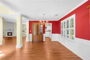 1010 Bradford Dr, Roswell, GA 30076 - Photo 10
