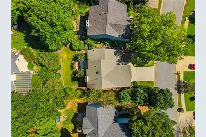 1010 Bradford Drive, Roswell, GA 30076 - Photo 24