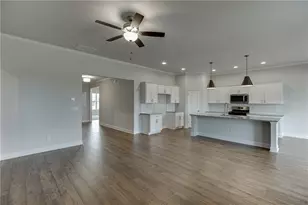 210 Oakdale Rd, Jefferson, GA 30549 - Photo 8