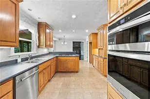1582 Riverside Dr, Gainesville, GA 30501 - Photo 44