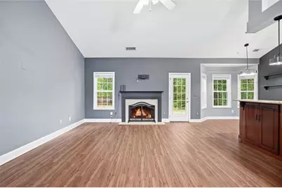 4483 Enfield Drive, Gainesville, GA 30506 - Photo 4