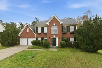 9360 Carnes Crossing Circle, Jonesboro, GA 30236 - Photo 2
