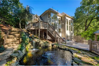 8370 Sentinae Chase Drive, Roswell, GA 30076 - Photo 14