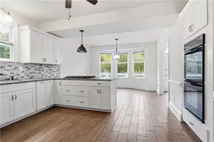 1102 Timber Glen Ct SW, Lilburn, GA 30047 - Photo 2