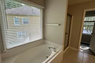 205 Foe Creek Ct, Roswell, GA 30076 - Photo 12
