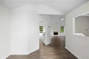 5129 Buchli Crest Ct, Lithonia, GA 30038 - Photo 8