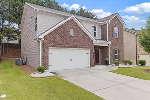 1807 Weatherbrook Cir, Lawrenceville, GA 30043 - Photo 2