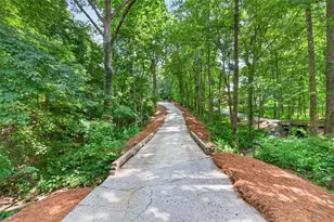 667 Wellington Dr, Winder, GA 30680 - Photo 68