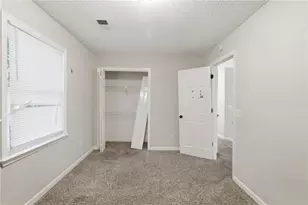5300 Oglethorpe Ct, Powder Springs, GA 30127 - Photo 16