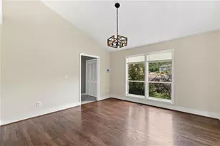 3803 Gothic Elm Ct, Decatur, GA 30034 - Photo 10