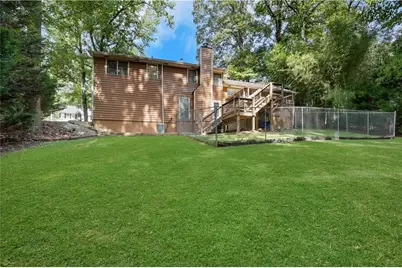 1419 Churchill Way, Marietta, GA 30062 - Photo 8