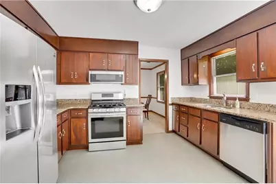 1419 Churchill Way, Marietta, GA 30062 - Photo 4