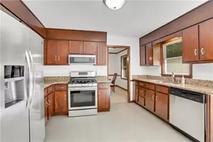 1419 Churchill Way, Marietta, GA 30062 - Photo 4