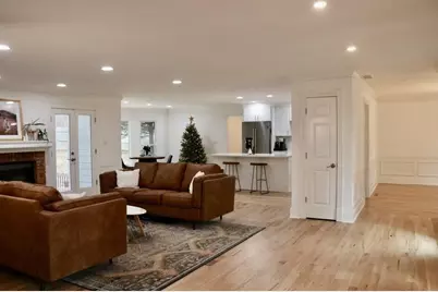1951 Wellington Lane, Marietta, GA 30062 - Photo 6