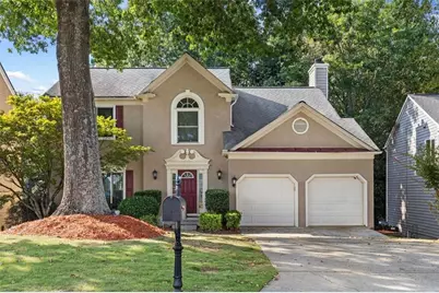 2555 Kingsbrooke Lane, Duluth, GA 30097 - Photo 2