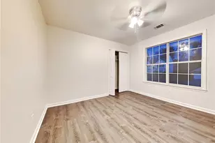 982 Forest Glen, Jonesboro, GA 30238 - Photo 14