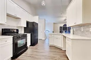 982 Forest Glen, Jonesboro, GA 30238 - Photo 8