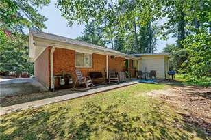 4901 Valley Dale Dr SW, Lilburn, GA 30047 - Photo 10
