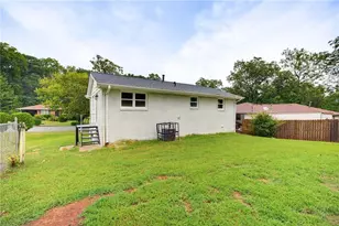 1338 Georgia Ave, Atlanta, GA 30344 - Photo 26
