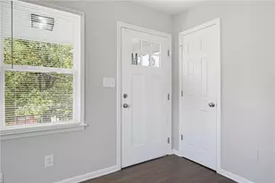 1338 Georgia Ave, Atlanta, GA 30344 - Photo 8