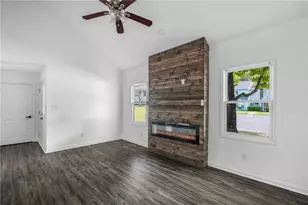 2176 Wellington Cir, Lithonia, GA 30058 - Photo 8