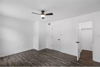 2176 Wellington Circle, Lithonia, GA 30058 - Photo 18