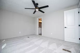 61 Crest Rd, Carrollton, GA 30116 - Photo 24