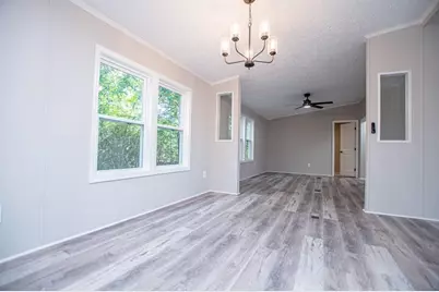 61 Crest Road, Carrollton, GA 30116 - Photo 8