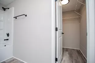 61 Crest Rd, Carrollton, GA 30116 - Photo 28