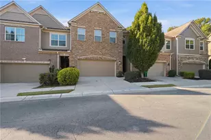 1599 Trailview Way NE, Atlanta, GA 30329 - Photo 2